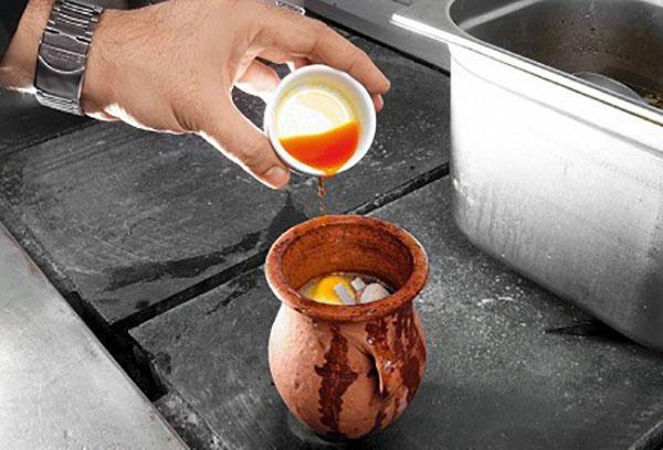 añadir infusión de azafrán