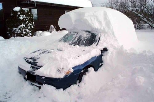 Bitte begeben Sie sich nicht auf die Straße, wenn Ihr Auto so aussieht....