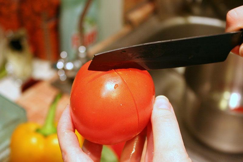 cortar tomates