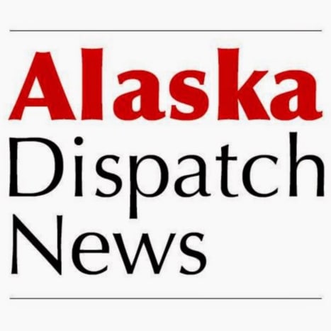 Foto via Alaska Dispatch NewsDie Alaska Dispatch News berichteten, dass Vukovich im September letzten Jahres einen Plädoyer-Deal in Form eines dreiseitigen Briefes eingegangen sei. Der Deal besagte, dass er sich der Übergriffe schuldig bekennen würde, unter der Bedingung, dass seine Haftstrafe nicht länger als „kombinierte Haftstrafen seiner „angeblichen Opfer““ ist und dass die gleiche Strafe, die er erhält, seinem kindermissbrauchenden Adoptivvater zuerkannt wird, der nur erhielt bei seiner Verurteilung eine 3-jährige Bewährungsstrafe.