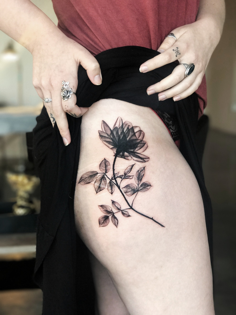 Röntgenbeintattoo