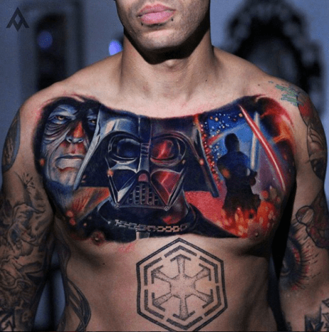 Für noch mehr epische Tinte folge Saga Anderson auf Instagram und bleib dran für noch mehr knallharte Star Wars-Tattoos.