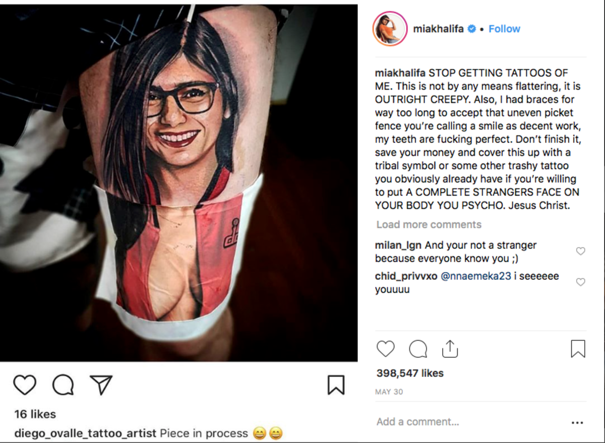 Promi-Porträt-Tattoo, Mia Khalifa, Mia Khalifa-Porno, Mia Khalifa-Tattoo, Mia Khalifa-Zöpfe, Mia Khalifa-Brille, Diego Ovalle, Black Tattoo Studio, eingefärbtes Magazin