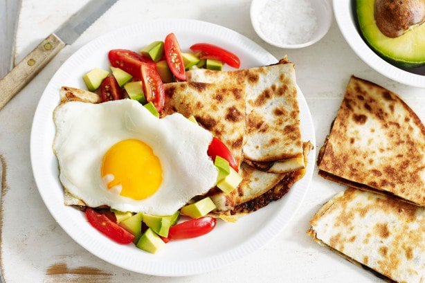 Vegemitisches Frühstück Quesadilla. *Quesadillas sind mit Käse gefüllt #YES