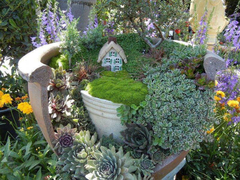 jardinière cassée pour un mini jardin