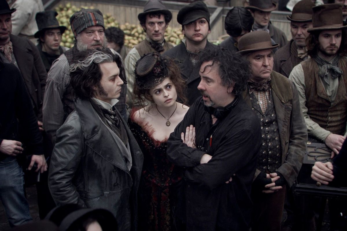 Johnny Depp, Tim Burton und Helena Bonham-Carter am Set von Sweeney Todd