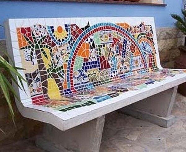 Mosaico en el banco