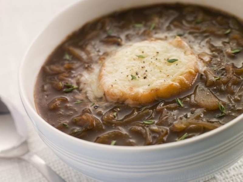 sopa de cebolla