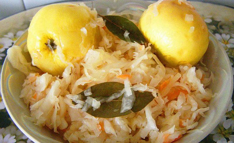 receta de manzanas remojadas con repollo