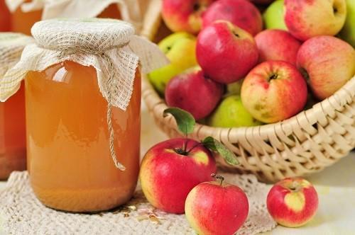 jugo de manzana natural