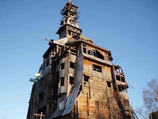 casa de madera sin clavos