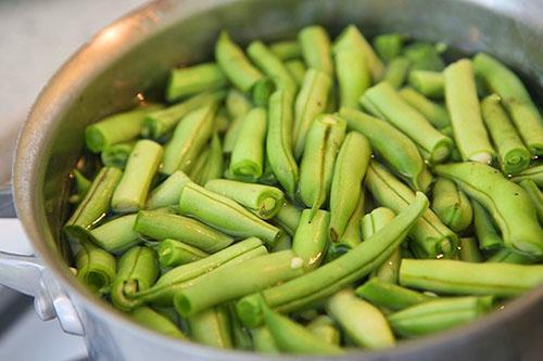 Les haricots sont hachés