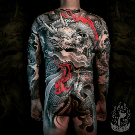 Foto von @olli_lonientattoo