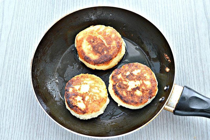 faire frire des gâteaux au fromage