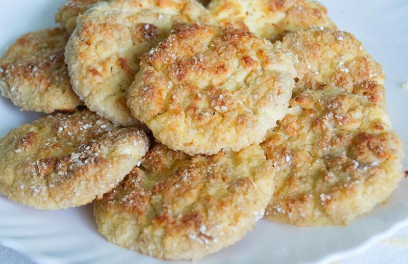 deliciosos panqueques de requesón con avena y miel