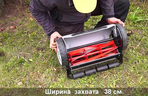 Cortacésped eléctrico con 38 cm de ancho de trabajo