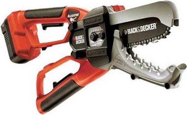 sécateur black decker