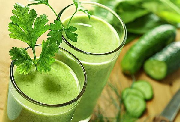 jugo de pepino fresco