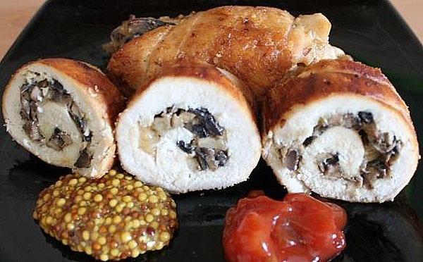 rouleau de poulet aux champignons et fromage