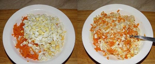 mezclar zanahorias, huevo y arroz