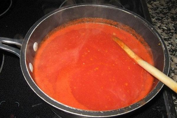 faire bouillir le jus de tomate