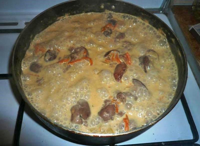 guisar el hígado con verduras