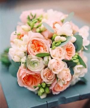 bouquet de roses pivoines photo