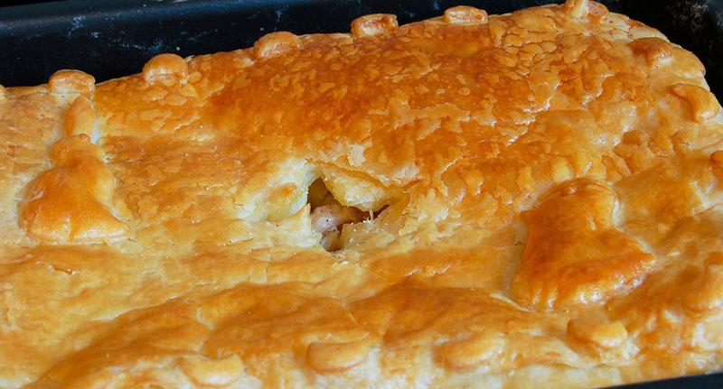 pastel con pollo y papas al horno