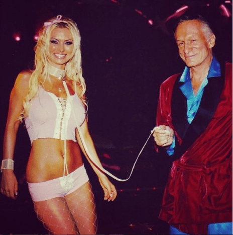 Foto via InstagramIzabella St. James, Hugh Hefners Ex präsentierte in ihrem Buch Bunny Tales: Behind Closed Doors at the Playboy Mansion eine Liste von weniger als hygienischen Bedingungen, die in der Villa herrschten: