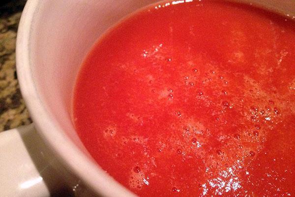 faire bouillir une tomate