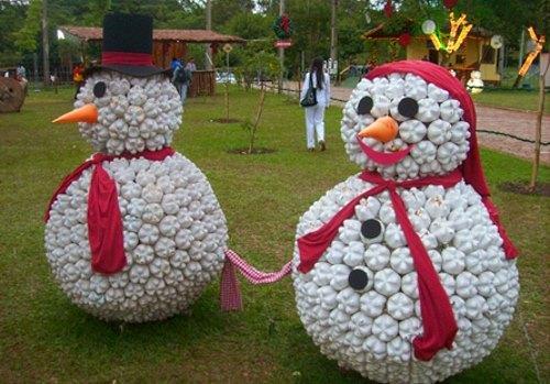 Muñeco de nieve de botellas