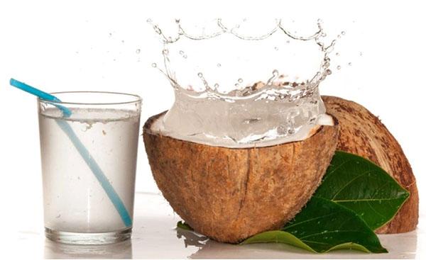 composición única de agua de coco