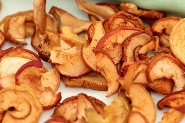composition de pommes séchées