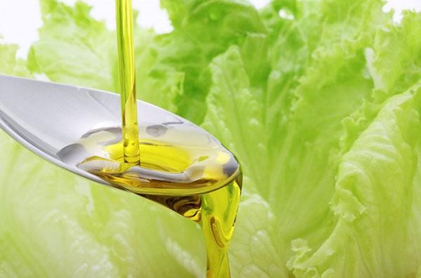 huile de laitue en cosmétologie