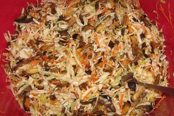 combinar los ingredientes de un bocadillo picante