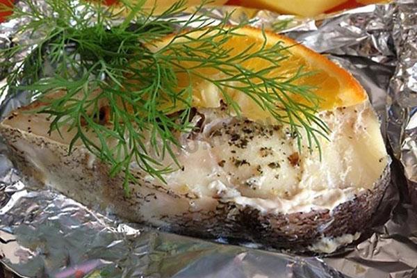 bacalao al horno en papel de aluminio