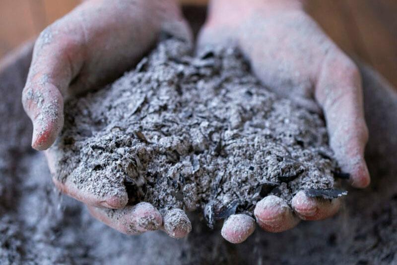 ceniza para almacenar sandías