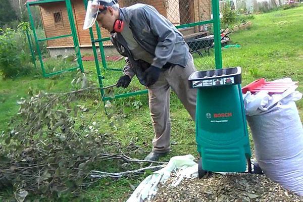 trituradora de jardín marca Bosch