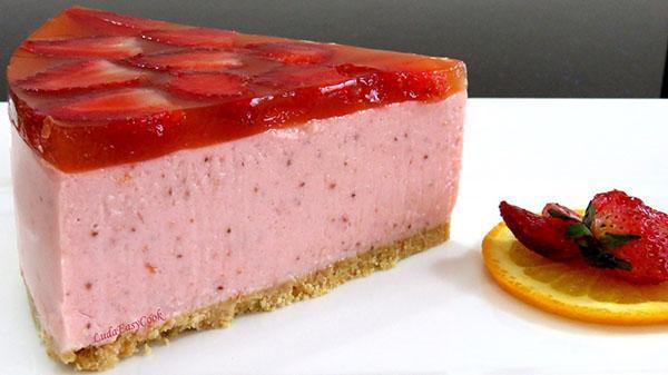 tarta de mousse de fresa