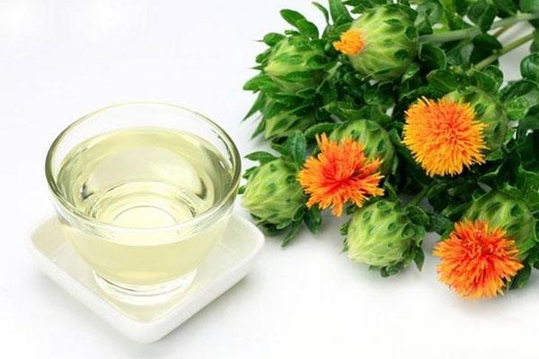 aceite de cártamo en cosmetología