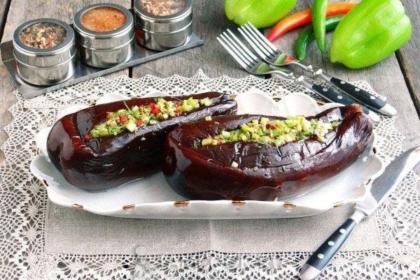 aubergine marinée en arménien