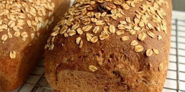 pan de masa madre de centeno y trigo