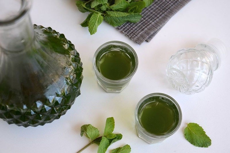 recettes de liqueur de menthe maison