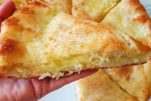 receta sencilla de pastel osetio con queso y patatas