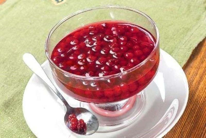 une recette simple de confiture d'airelles pour l'hiver