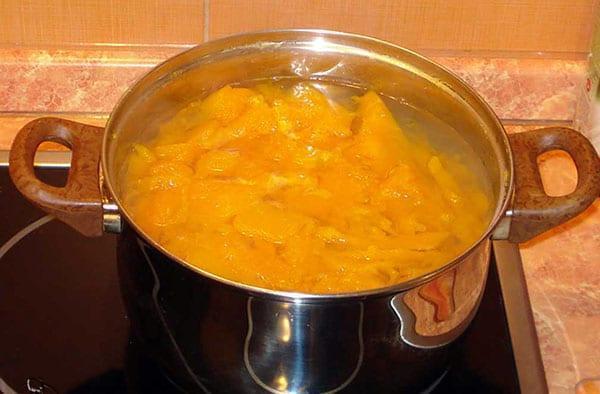 cocinar puré de calabaza y manzana