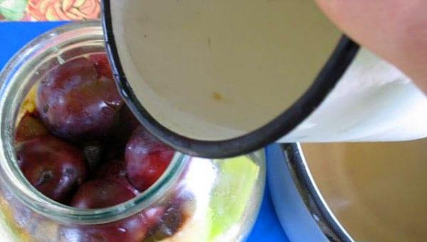 verter agua hirviendo y dejar reposar un rato