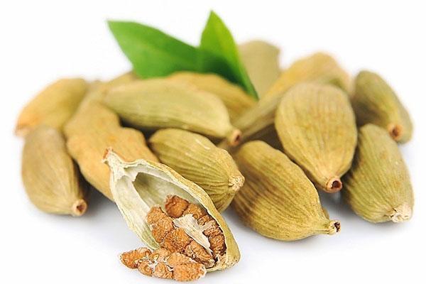 fruta de cardamomo para resolver problemas