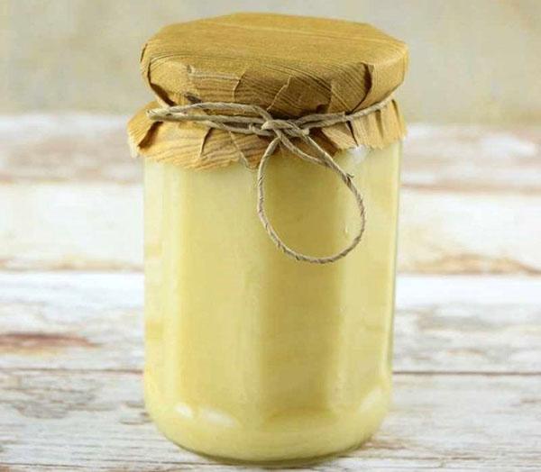 conserver le miel de colza dans un bocal en verre
