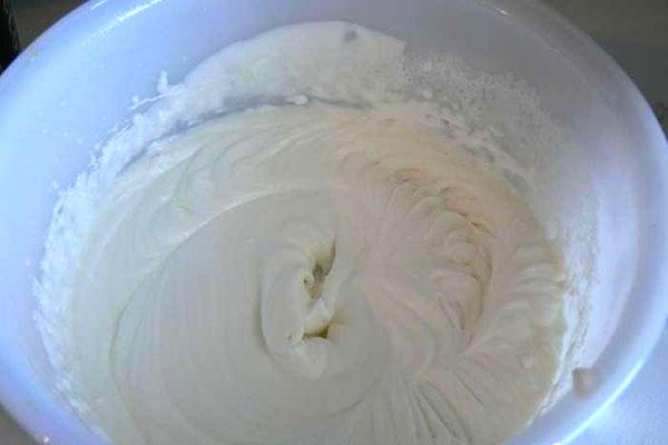 hacer crema agria